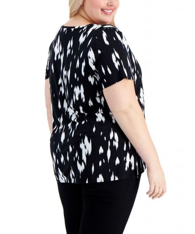 Plus Size Printed Crewneck T-Shirt Black $16.07 Tops