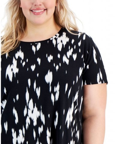 Plus Size Printed Crewneck T-Shirt Black $16.07 Tops