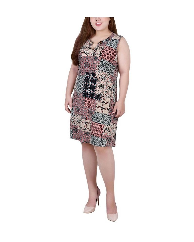 Plus Size Sleeveless Keyhole Dress with Hardware Coral Palace Tile $13.27 Dresses